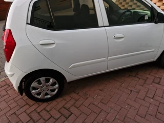 2014 Hyundai i10 1.2 GLS fluid Auto