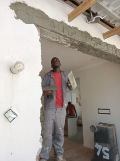 Plasterer ,Skimmer ,Bricklayer ,Painter available