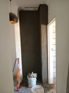 Plasterer ,Skimmer ,Bricklayer ,Painter available