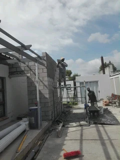 Skilled brick layer and plasterer