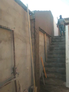 Skilled brick layer and plasterer