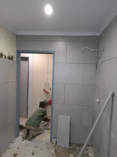 Skilled Builder, plaster ,tiler and painter