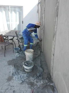 Builder ,plasterer and handyman available