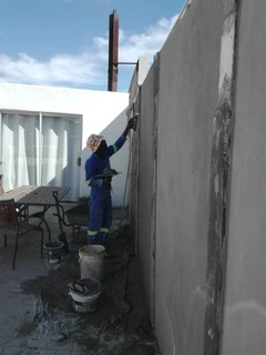 Builder ,plasterer and handyman available