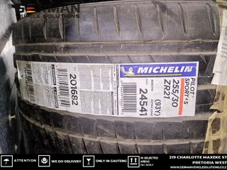 Experience 255/30 R21 low profile performance tyres for sale