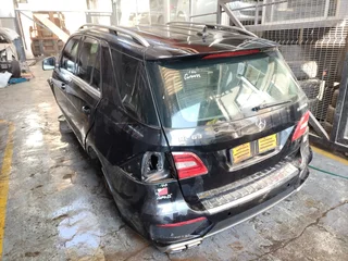 Mercedes-Benz ML63 AMG Rear Bumper – Black (Used) for sale