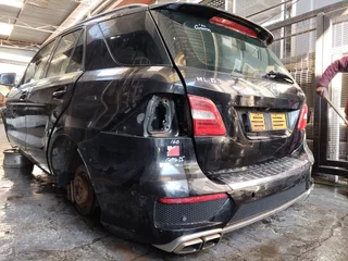Mercedes-Benz ML63 AMG Rear Bumper – Black (Used) for sale