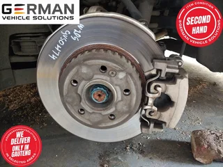 Mercedes Benz c180 w205 ventilated front &amp; rear brake discs for sale