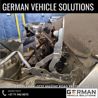 2010 Mercedes Benz E200 Bonnet Hinges for sale W212 variant