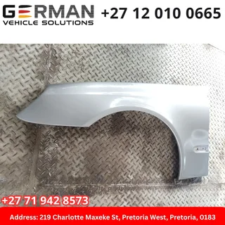 Mercedes Benz e350 w211 fender for sale silver
