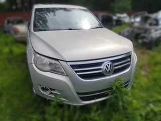 2009 Volkswagen Tiguan 1.4 TSI Breaking for Spares used parts for sale