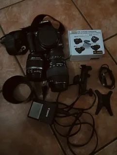 Camera Canon EOs 450 D