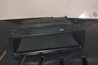 Bluetooth MP3 Car Stereo Head Unit – SD/USB/CD with Dashboard Air Vent Assembly | R750