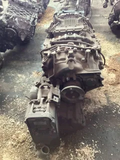 Engine and Gearbox for trucks