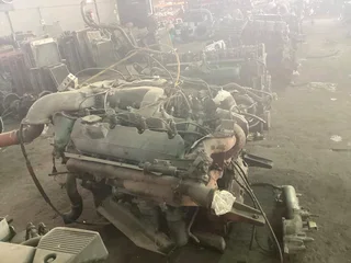 Nissan FE6 recon engine .
