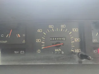 Mitsubishi L300 Camper 1990 (price is not negotiable)