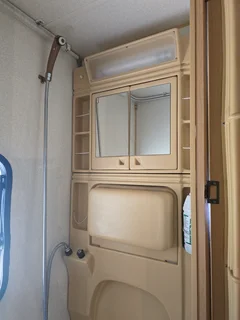 Mitsubishi L300 Camper 1990 (price is not negotiable)