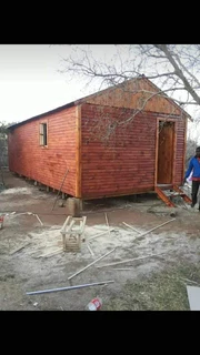 Selling wendy houses small and big sizes