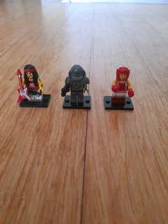 Lego collection not 100% complete R850