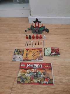 Lego collection not 100% complete R850