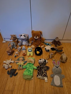 Stuffed fluffy animal toys and keychains