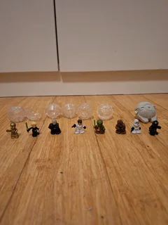 Lots of children&#39;s toys bulk