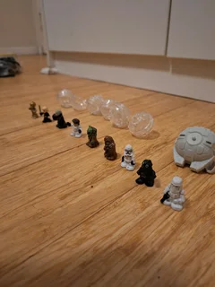 Lots of children&#39;s toys bulk