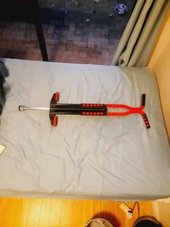 Pogo stick 80kg