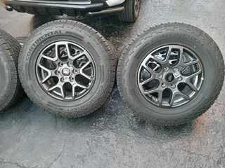 FORD RANGER NEXT GEN 17inch 255/70/17 BRAND NEW CONTINENTAL TYRES AND RIM COMBO