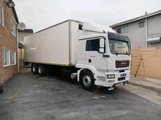 Tgm25.280 Man Diesel Box Fridge Body