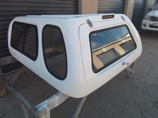 Nissan Np200 canopy