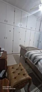 9Flat - Ad posted by Christabel Eshun