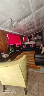 9Flat - Ad posted by Christabel Eshun