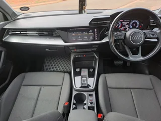 AUDI A3 SPORTBACK 35 TFSI S LINE 2023