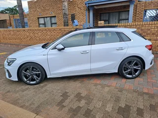 AUDI A3 SPORTBACK 35 TFSI S LINE