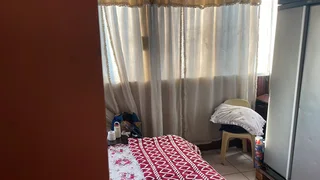 En suite room in sharing flat,to rent at berea