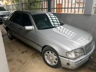 1995 w202 Mercedes benz c280 Elegance auto
