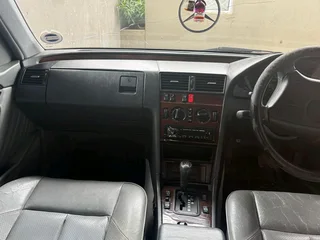 1995 w202 Mercedes benz c280 Elegance auto