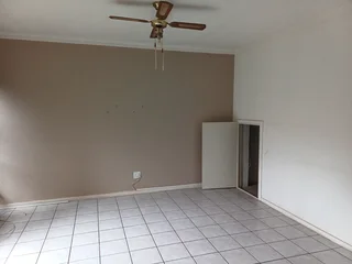 Rent - Ad posted by Riana