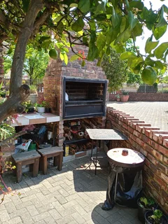 Rent - Ad posted by Riana