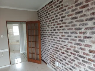 Rent - Ad posted by Riana