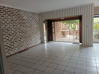 Rent - Ad posted by Riana