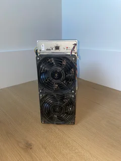 Bitmain Antminer Z15 – 430 kSol/s – Excellent Working Condition – With PSU