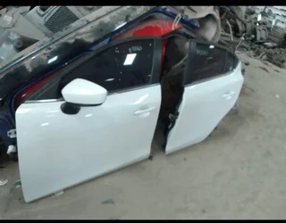 Mazda 3 stripping for parts