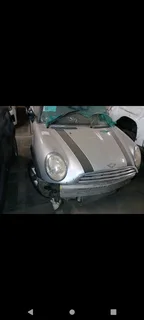 Mini Cooper R53 supercharger stripping