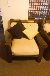 Log Wood Lounge Set