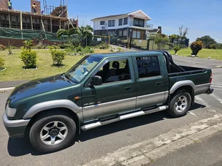 For Sale: 2001 Isuzu KB 280 DT 4x4 Double Cab — R110 000 (Durban)