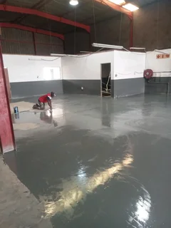 Decorative screed floor