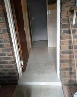 Decorative screed floor