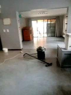 Decorative screed floor